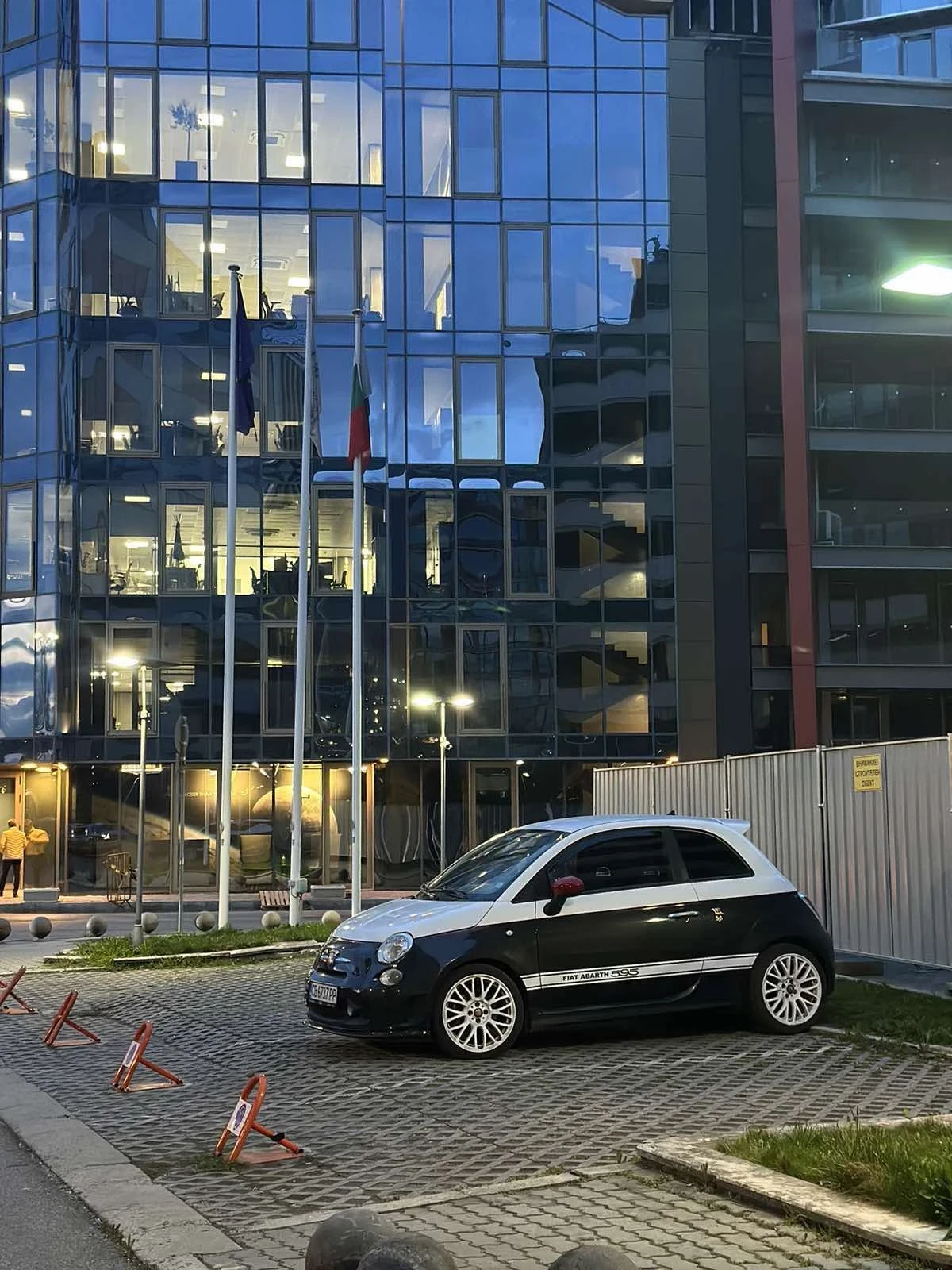 Fiat 500 ABARTH 595 - изображение 2