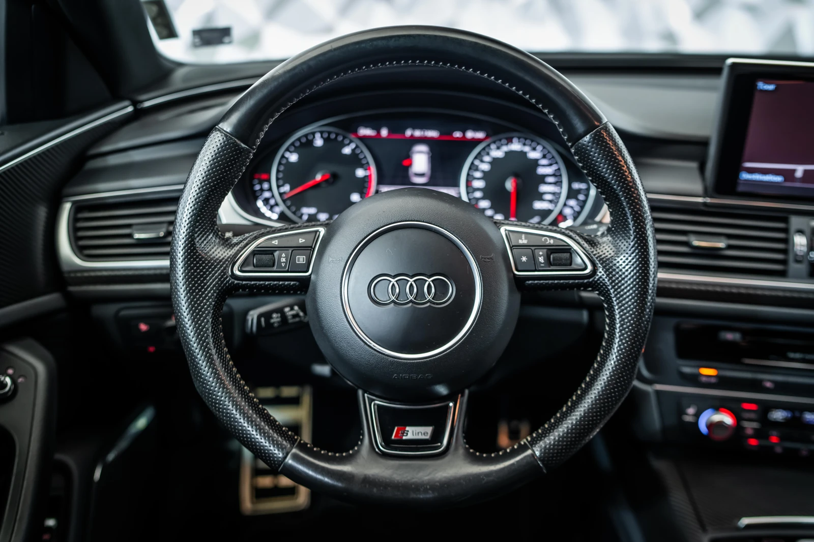 Audi A6 Avant Quattro 3.0 TDI  * S-Line* Bose*  - изображение 10