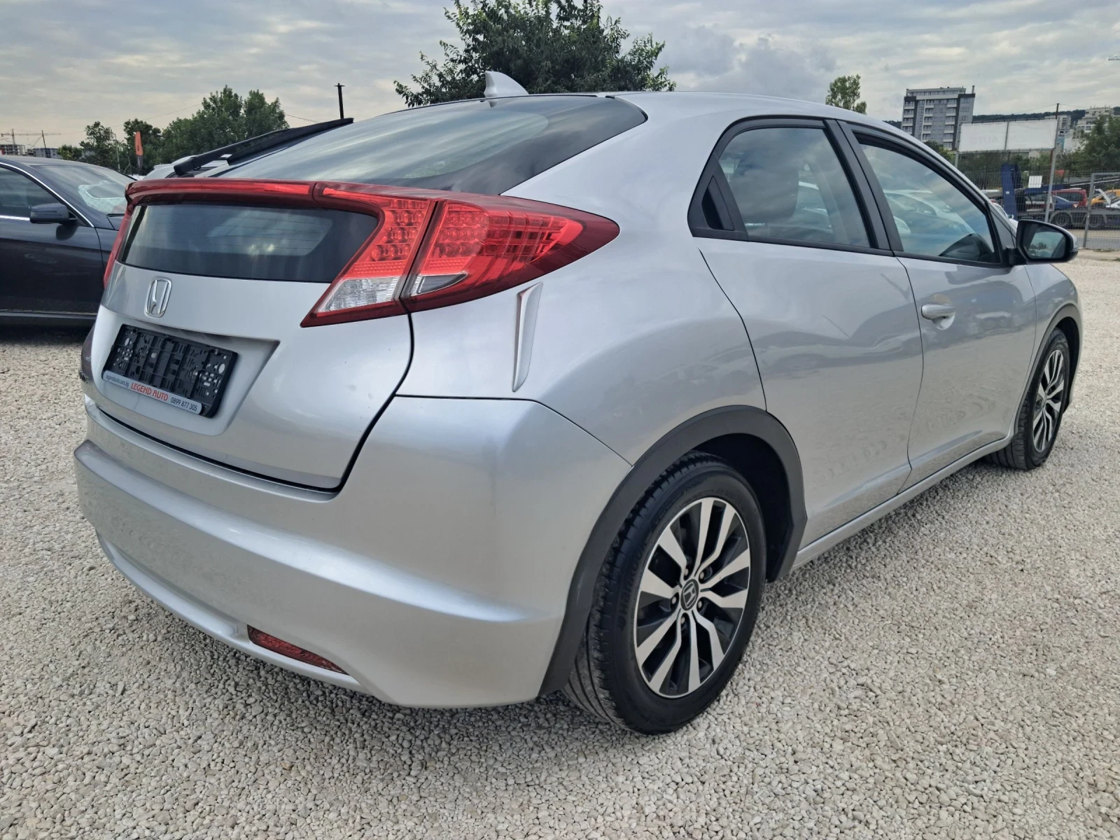 Honda Civic 1.6-120к.с ВНОС ОТ ИТАЛИЯ - изображение 5