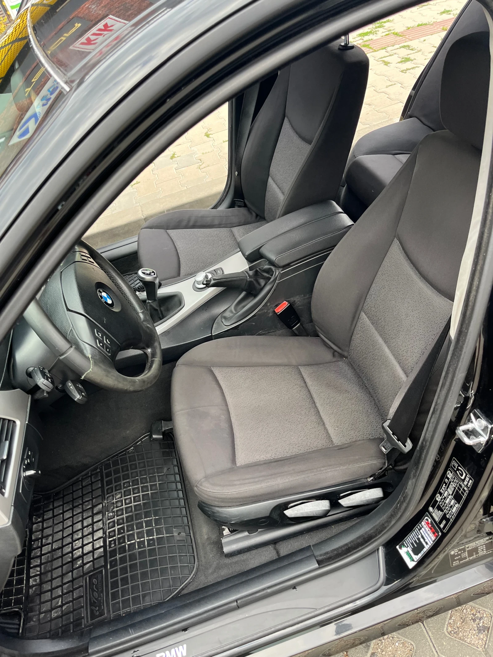 BMW 320  - изображение 8