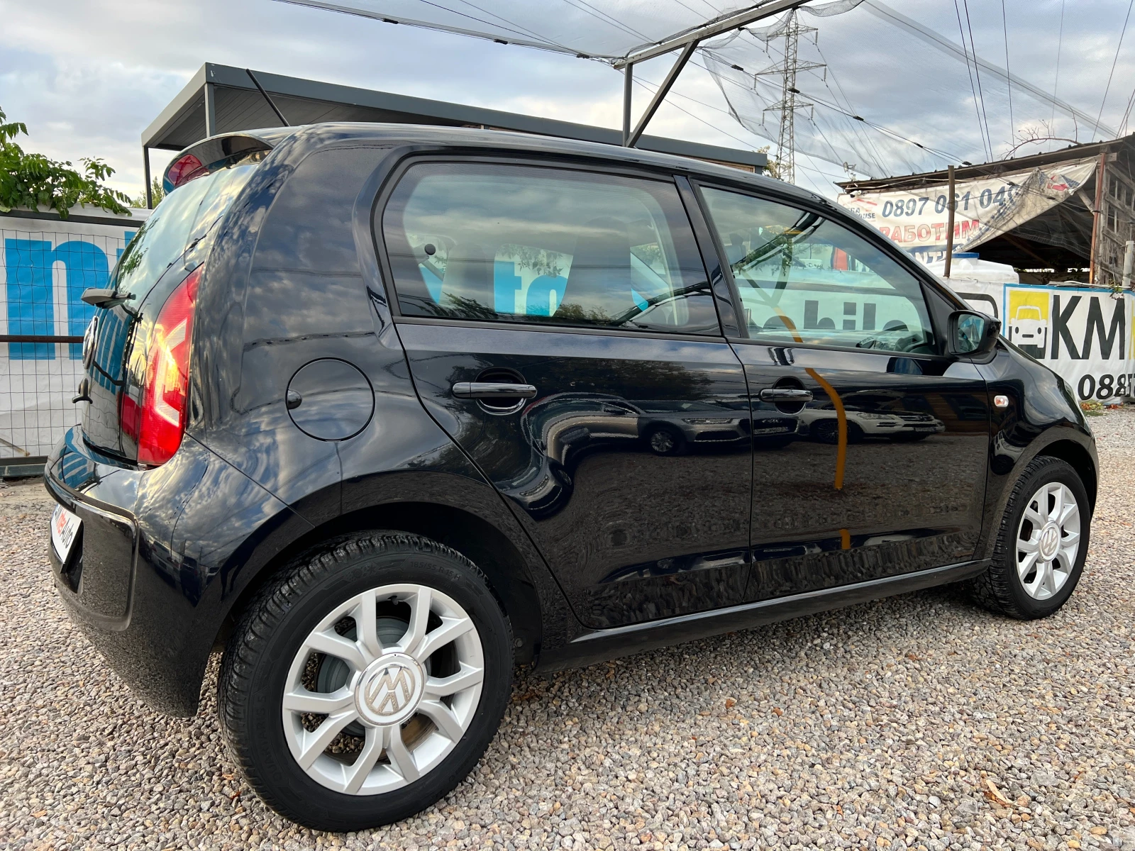 VW Up 1.0i FACE/NAVI/EURO-6B/86000км. - изображение 4