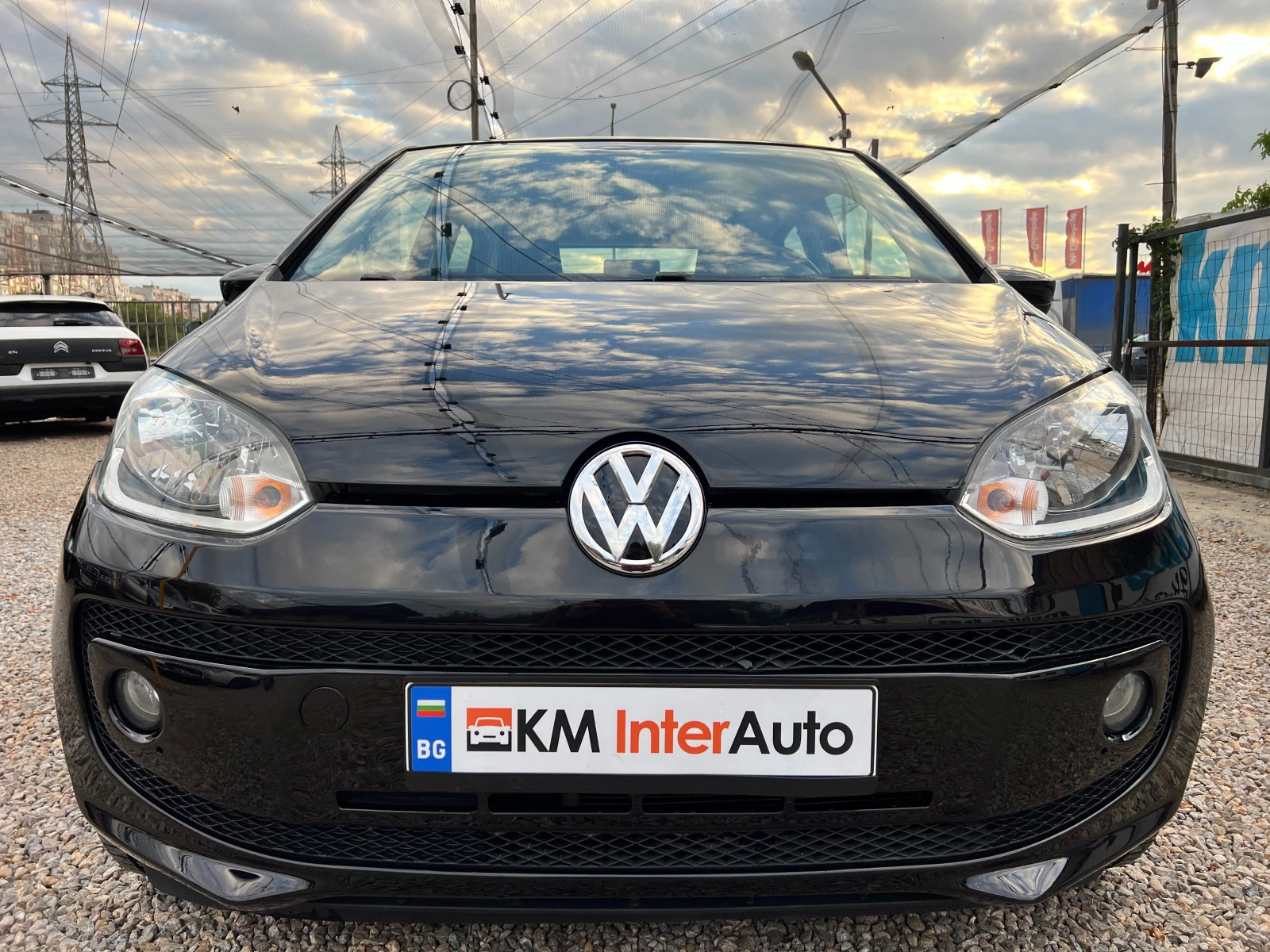 VW Up 1.0i FACE/NAVI/EURO-6B/86000км. - изображение 2