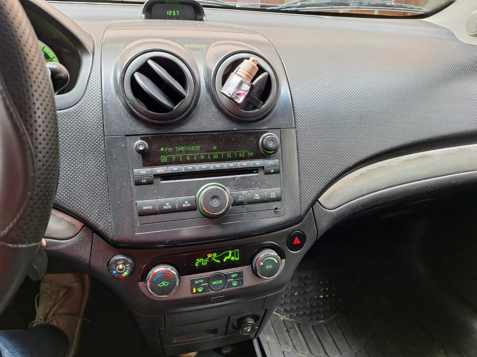 Chevrolet Aveo  - изображение 6