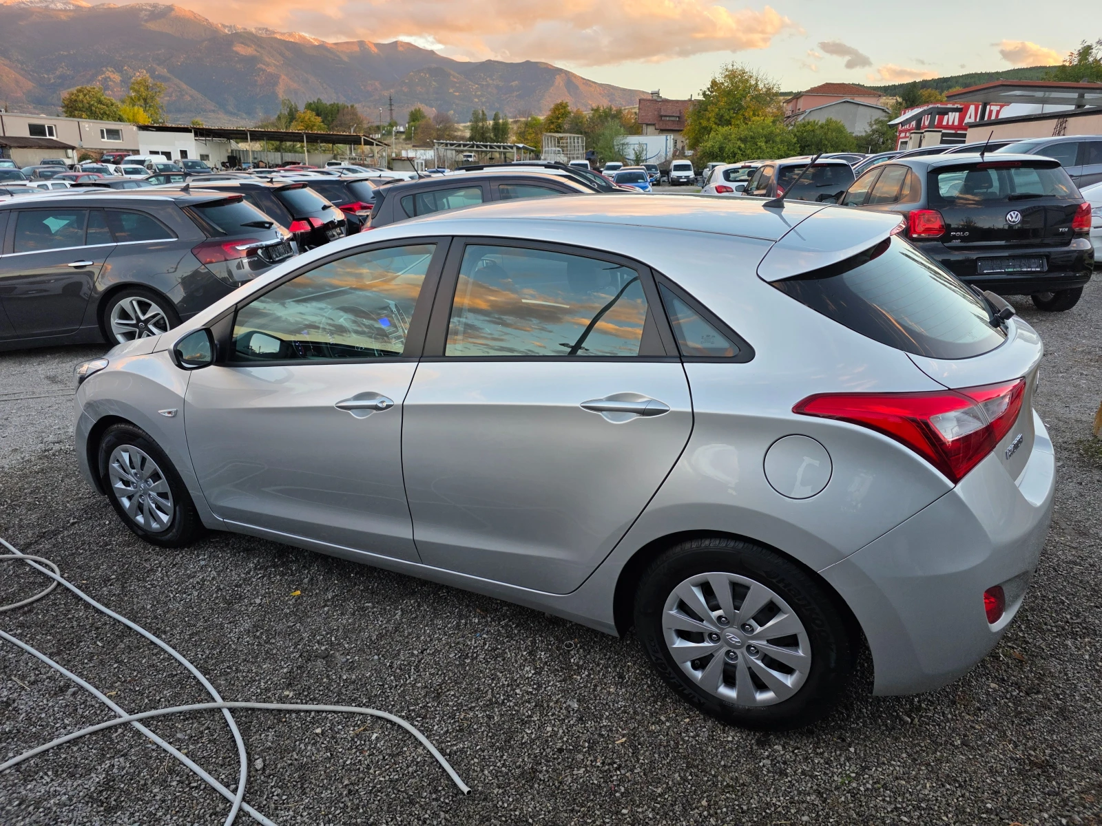 Hyundai I30 1.4i 100k.c euro6 top | Mobile.bg — изображение 4