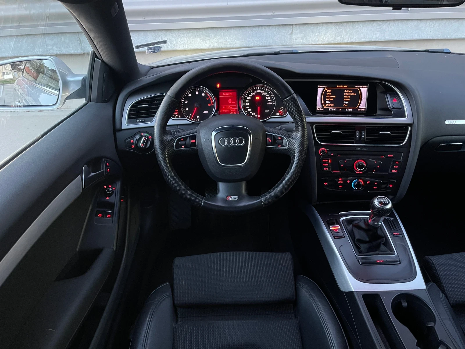 Audi A5 2.0T 180 HP 2009 .  S-Line  | Mobile.bg   9