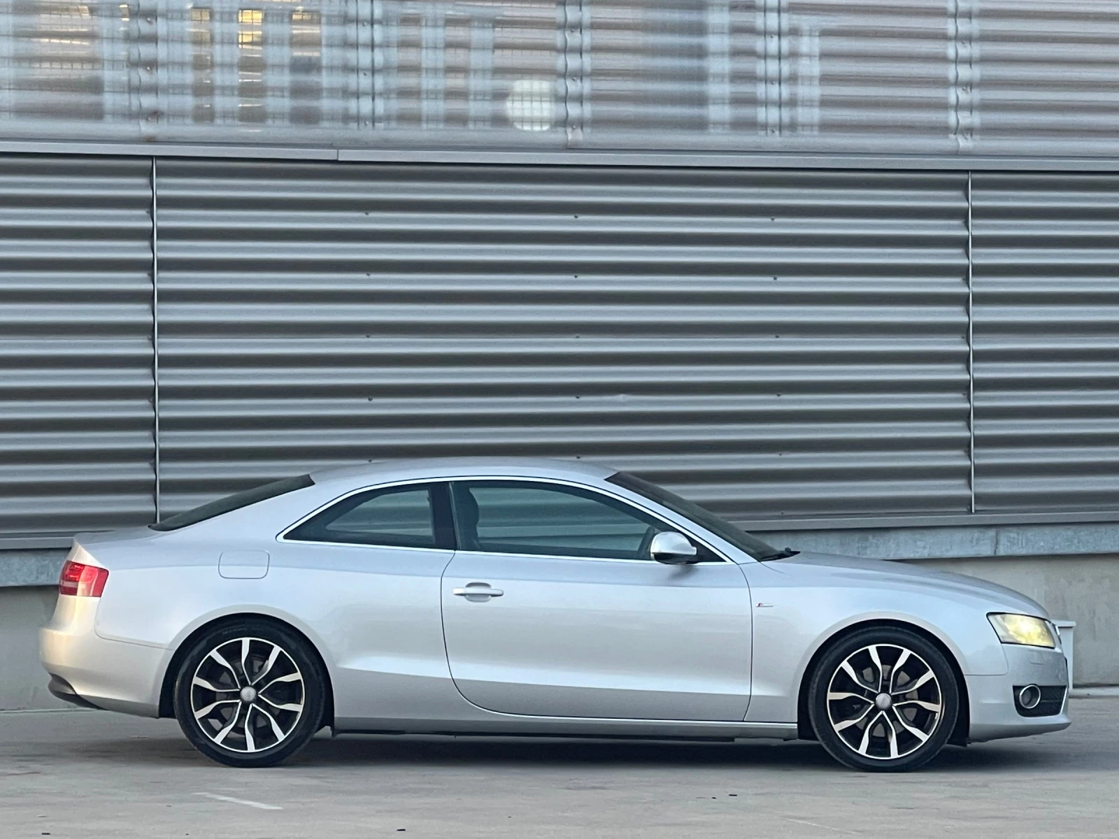 Audi A5 2.0T 180 HP 2009 .  S-Line  | Mobile.bg   8