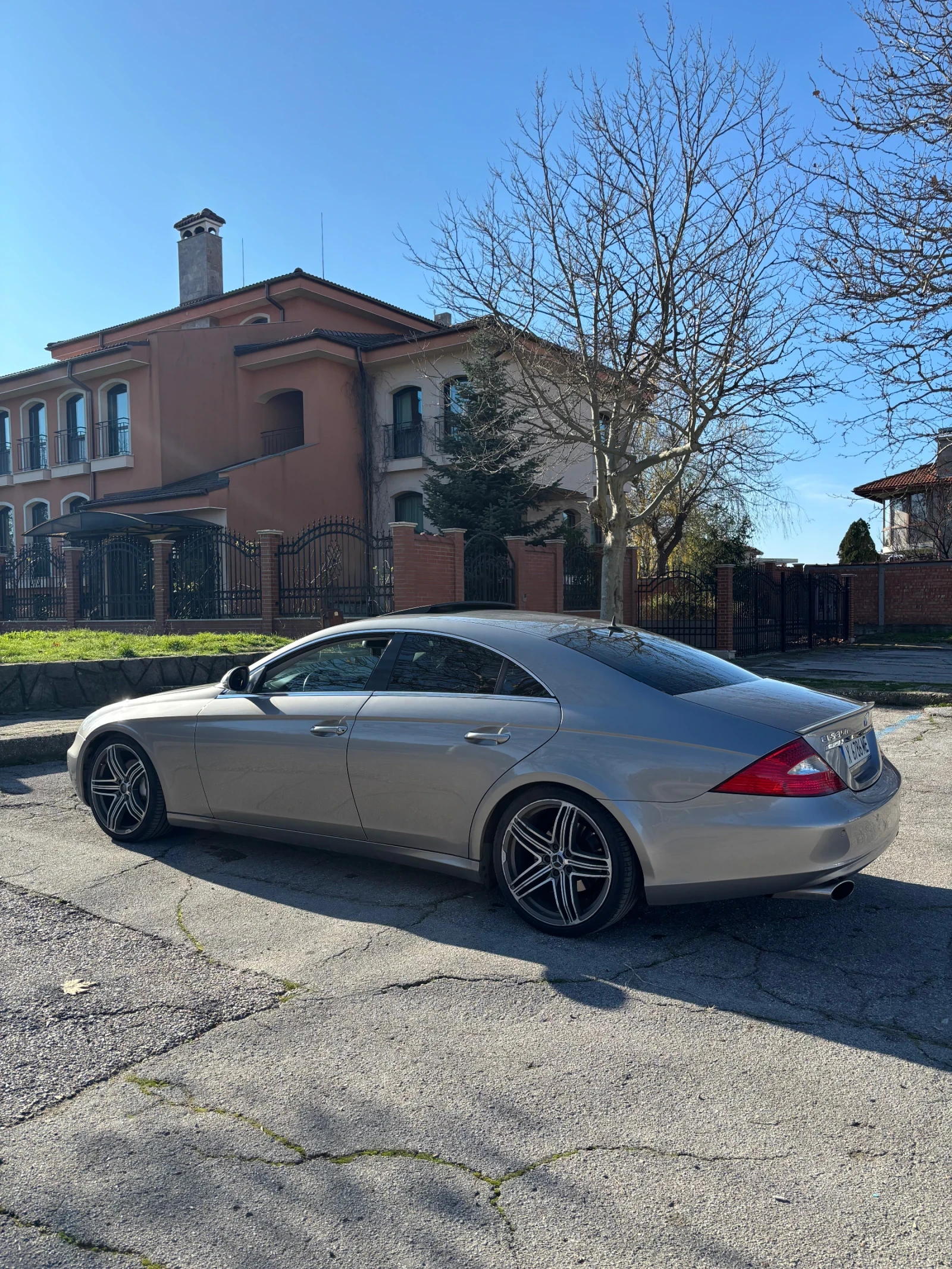 Mercedes-Benz CLS 350  - изображение 4