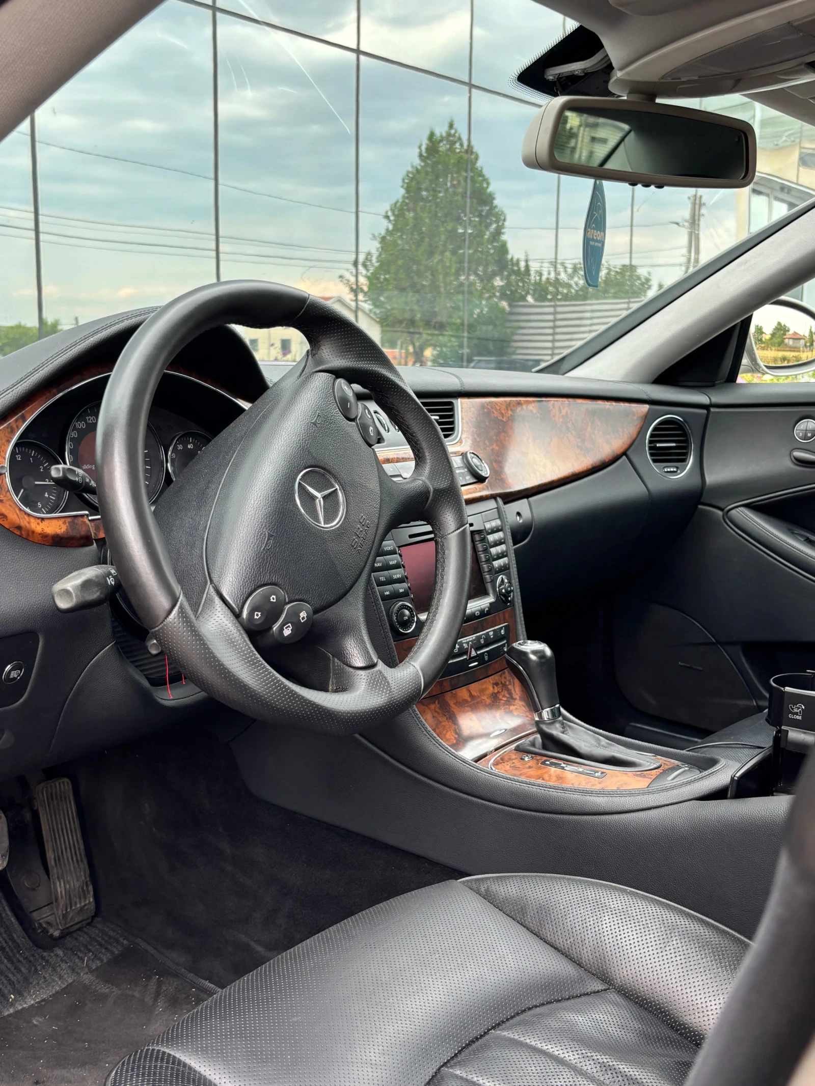 Mercedes-Benz CLS 350  - изображение 6