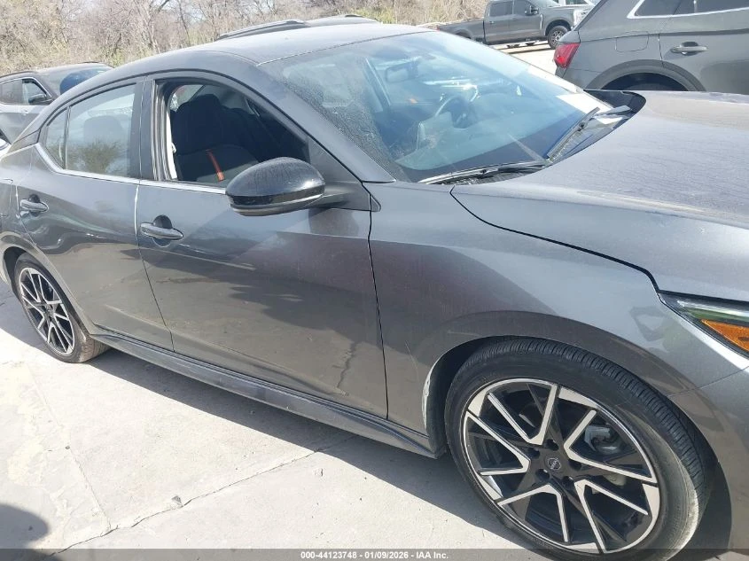 Nissan Sentra 2.0L I-4 DI, DOHC, VVT, 149HP Front Wheel Drive - изображение 5