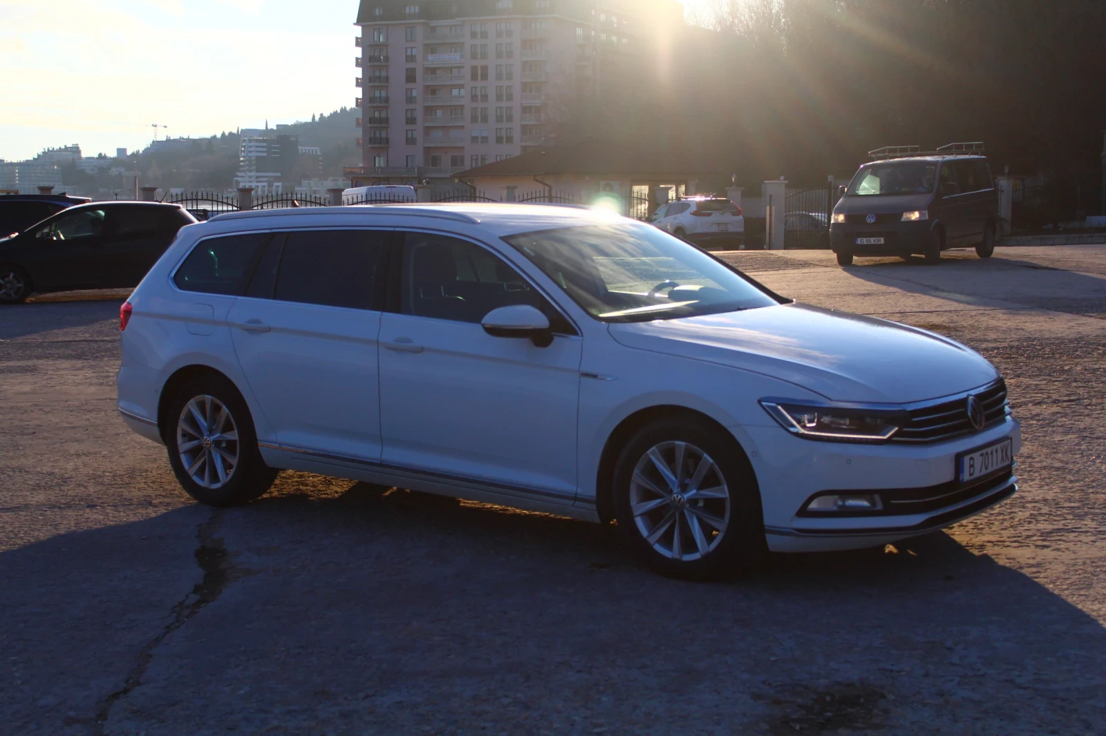 VW Passat 2.0TDI 4MOTION 190HP - изображение 4