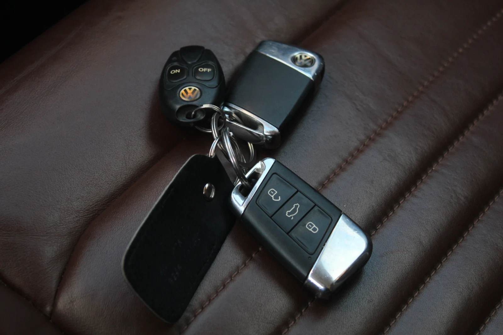 VW Passat 2.0TDI 4MOTION 190HP - изображение 9