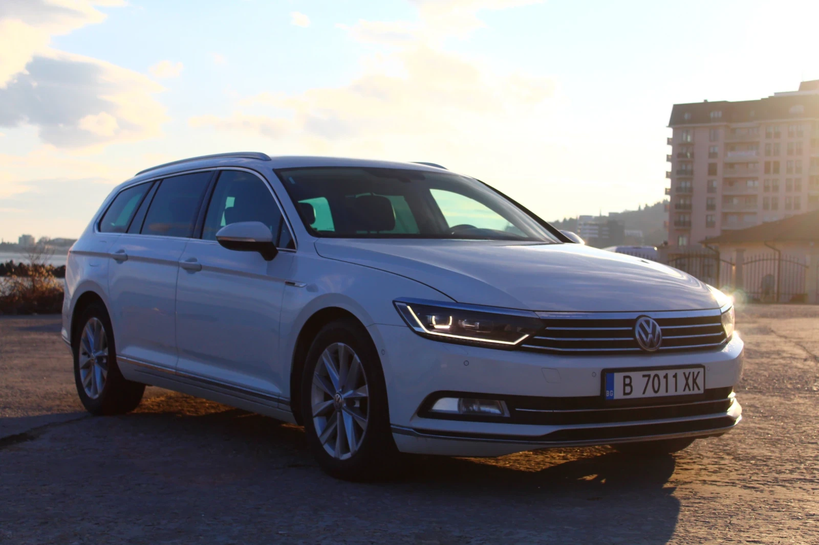 VW Passat 2.0TDI 4MOTION 190HP - изображение 3