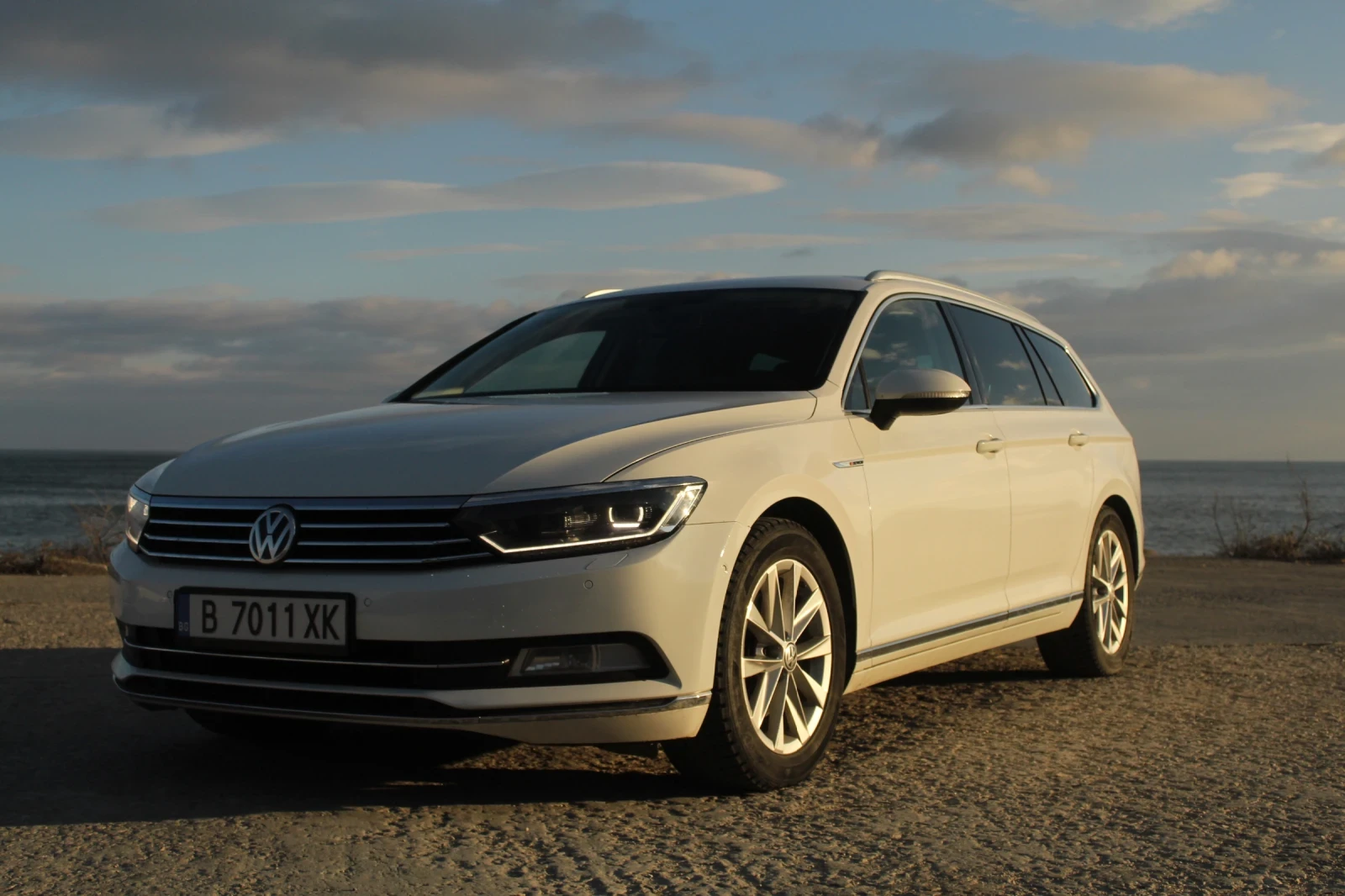 VW Passat 2.0TDI 4MOTION 190HP - изображение 8