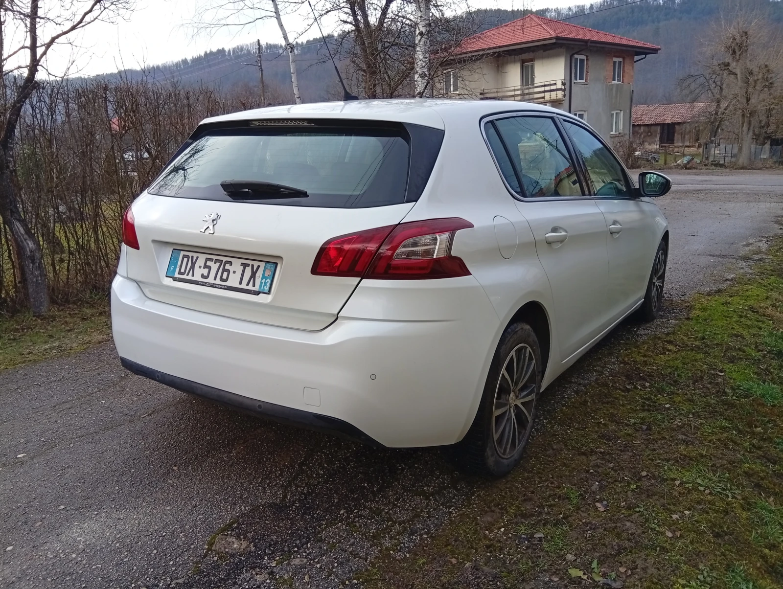 Peugeot 308 allure full led BlueHDI - изображение 7