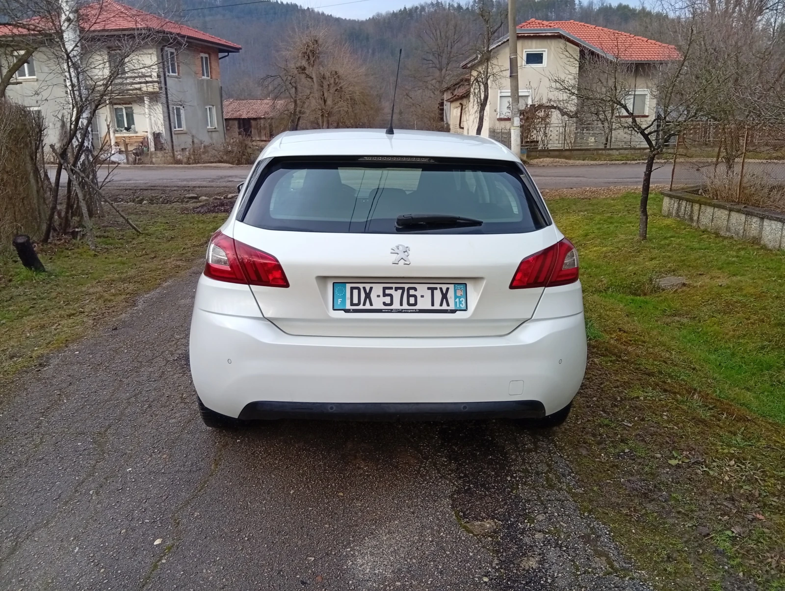 Peugeot 308 allure full led BlueHDI - изображение 6