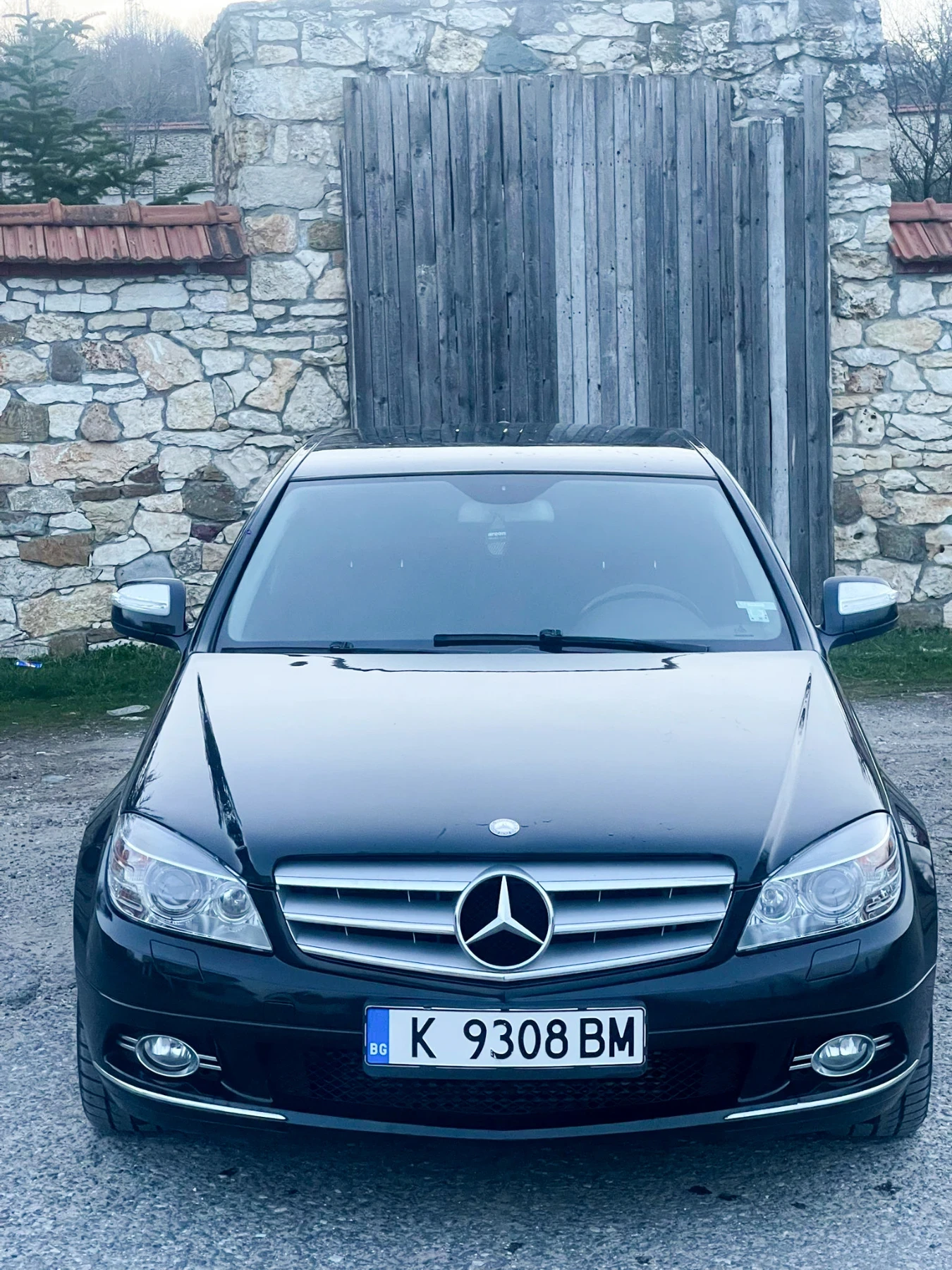 Mercedes-Benz 220  - изображение 2