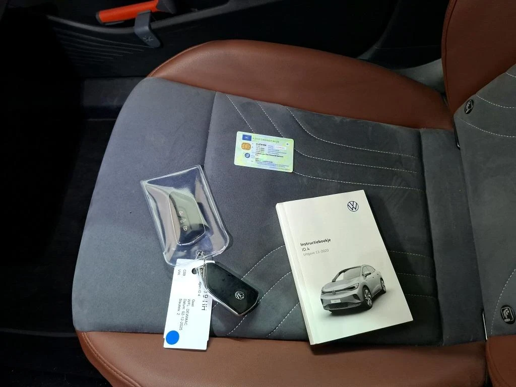 VW ID.4 82KWH PRO ТЕРМОПОМПА ГАРАНЦИЯ, снимка 8 - Автомобили и джипове - 53846033