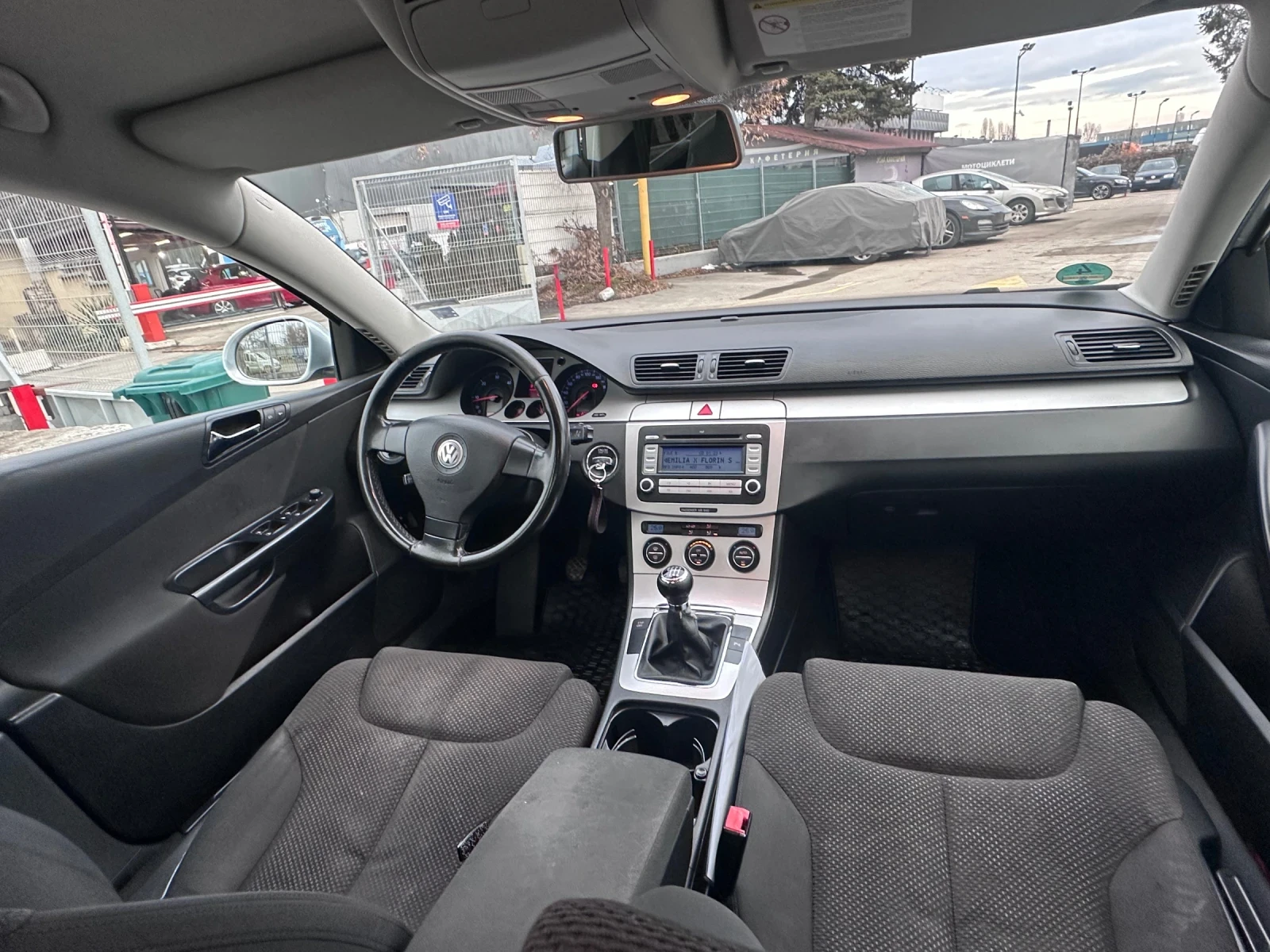 VW Passat, снимка 8 - Автомобили и джипове - 54002844