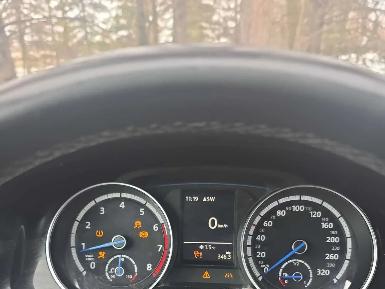 VW Golf * R* 5dr HB Man * PANO* KEYLESS* ПОДГРЕВ* , снимка 8 - Автомобили и джипове - 54032699