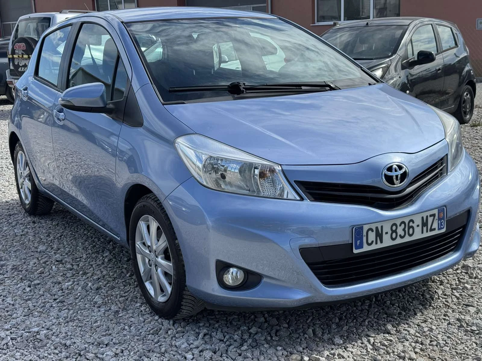 Toyota Yaris D4D, снимка 2 - Автомобили и джипове - 54743357