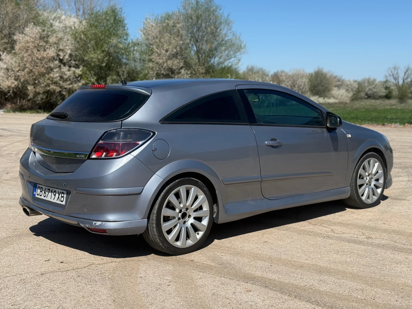 Opel Astra, снимка 6 - Автомобили и джипове - 55350409