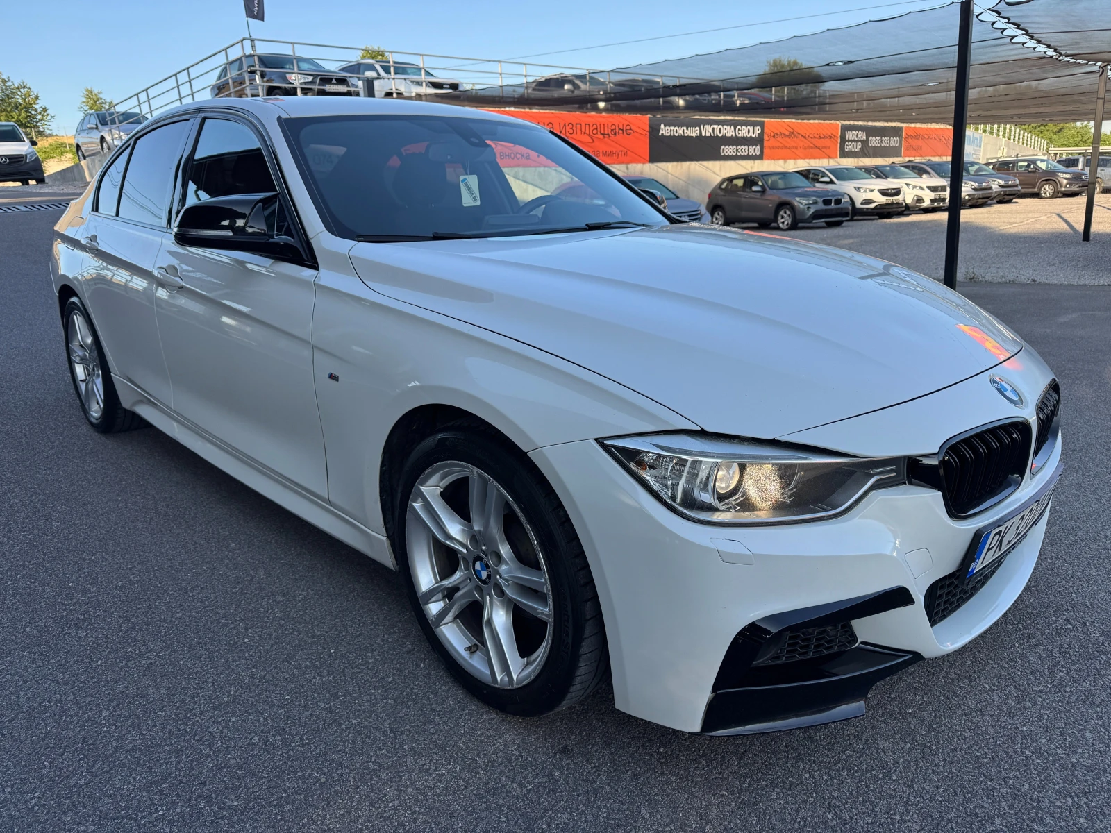 BMW 318 2.0D M * РЕАЛНИ КИЛОМЕТРИ* РЕГИСТРИРАН* , снимка 3 - Автомобили и джипове - 55422454