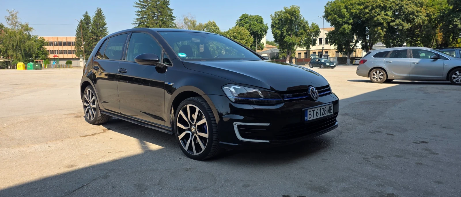 VW Golf 1.4.i, снимка 2 - Автомобили и джипове - 55554902