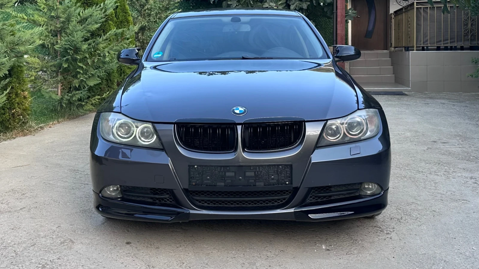 BMW 320 163кс  Навигация  Подгрев, снимка 2 - Автомобили и джипове - 55870663