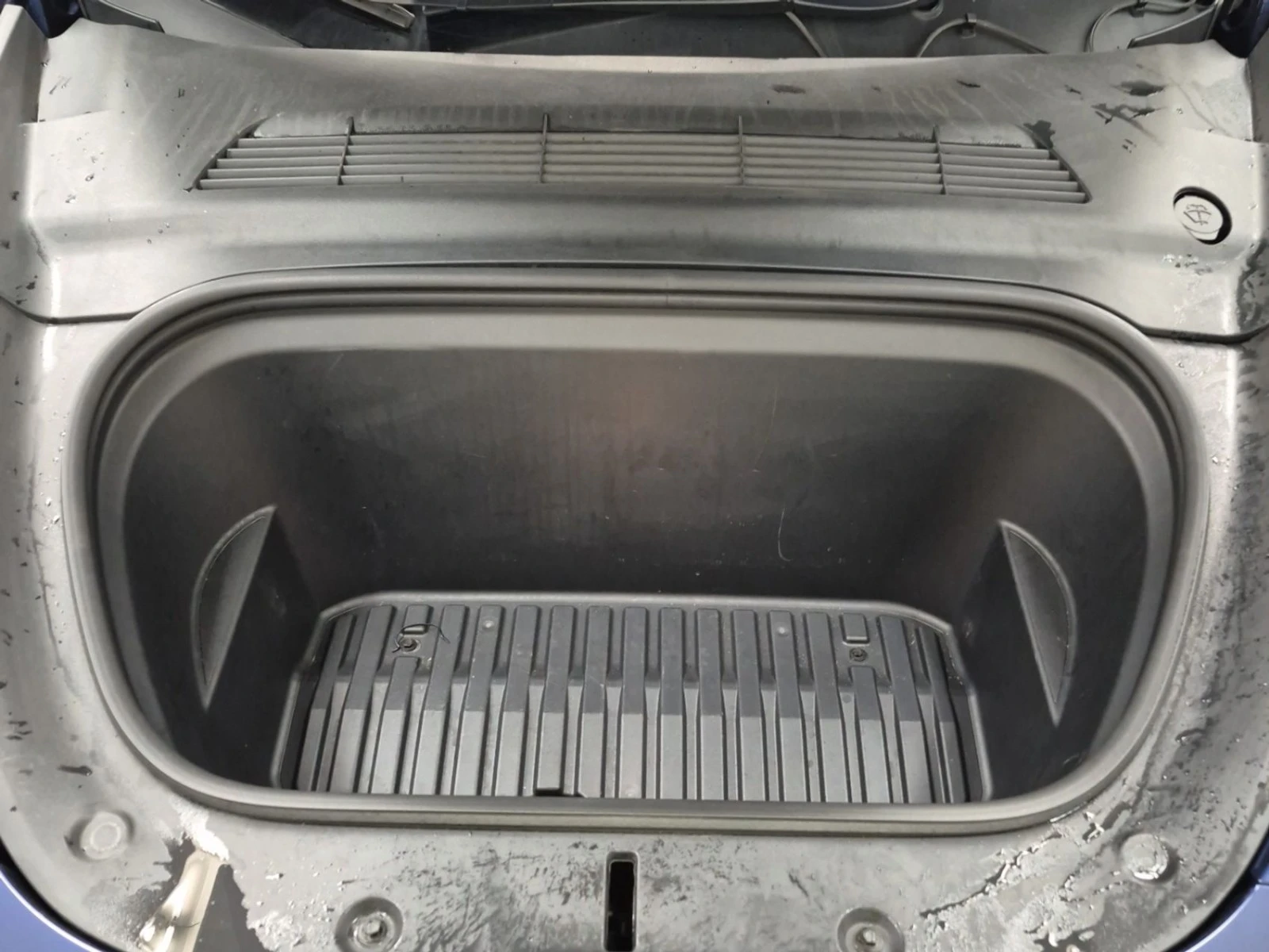 Tesla Model Y Awd Performance ���������� ���� �� �������� | Mobile.bg � ����������� 14