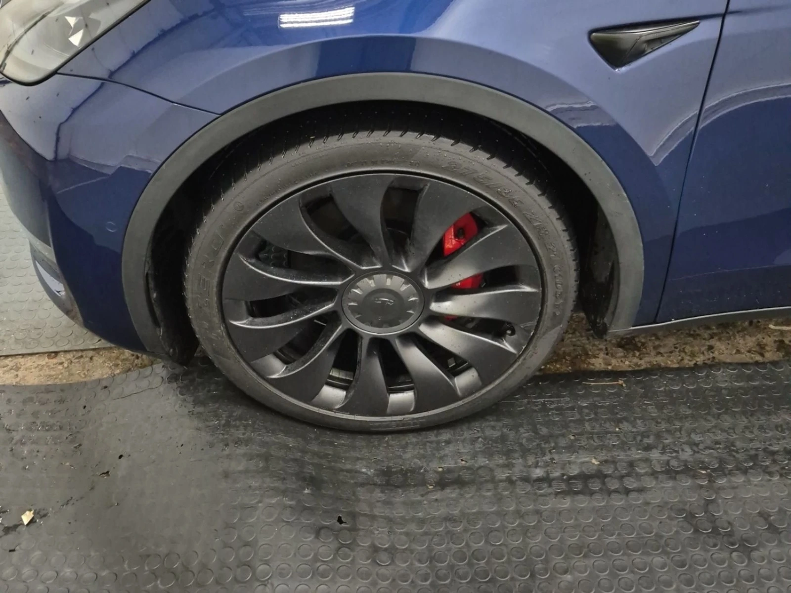 Tesla Model Y Awd Performance ���������� ���� �� �������� | Mobile.bg � ����������� 15