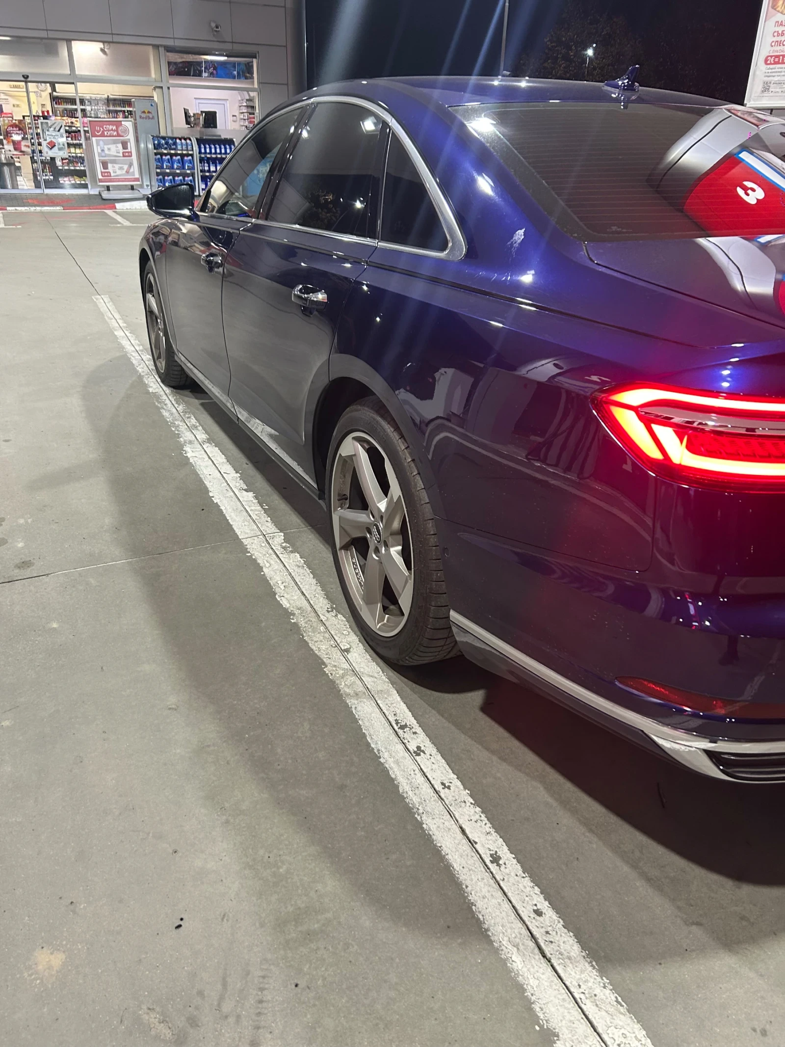 Audi A8 Обслужена ТОП-ТОП, снимка 5 - Автомобили и джипове - 56649749