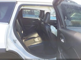 Jeep Cherokee 3.2l Latitude Plus Fwd, снимка 8