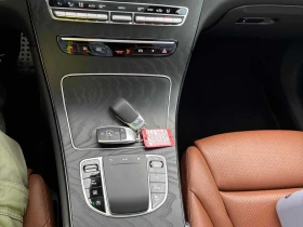 Mercedes-Benz GLC 300  * CARFAX * БЕЗ ПЪРВОНАЧАЛНА ВНОСКА, снимка 12
