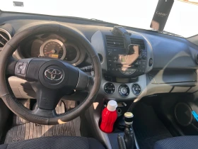 Toyota Rav4 2.2 D4D, снимка 8