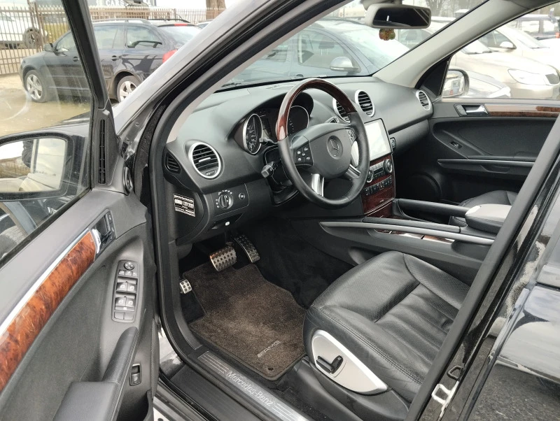 Mercedes-Benz ML 420 420 CDI AMG 4MATIC , снимка 8 - Автомобили и джипове - 46472406