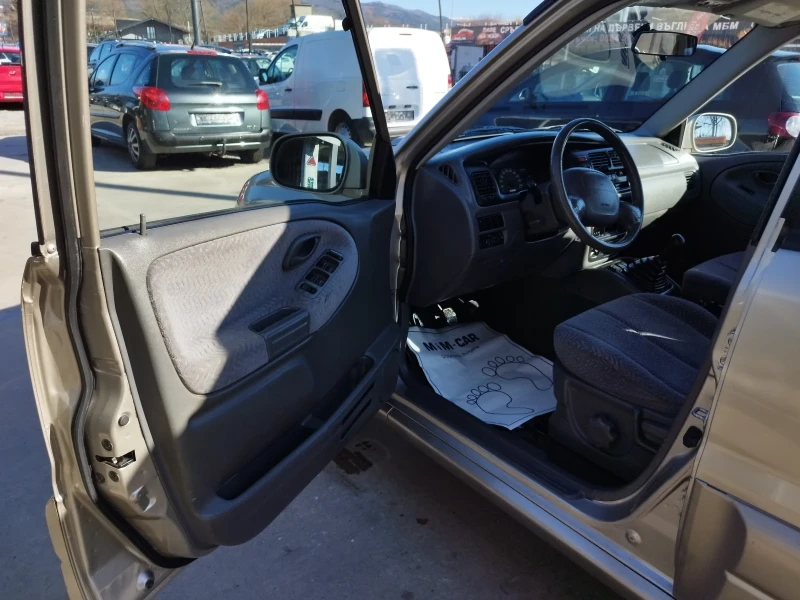 Suzuki Grand vitara 2.0hdi, снимка 9 - Автомобили и джипове - 49414964