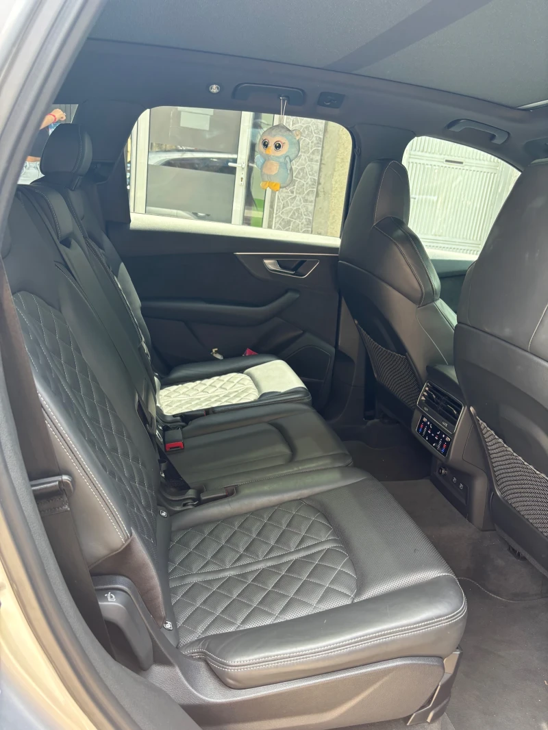 Audi SQ7, снимка 12 - Автомобили и джипове - 52389576