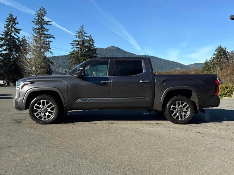 Toyota Tundra * Platinum * CARFAX * БЕЗ ПЪРВОНАЧАЛНА ВНОСКА, снимка 2 - Автомобили и джипове - 53162528