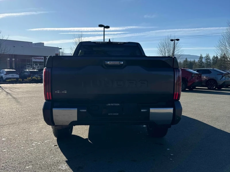 Toyota Tundra * Platinum * CARFAX * БЕЗ ПЪРВОНАЧАЛНА ВНОСКА, снимка 4 - Автомобили и джипове - 53162528