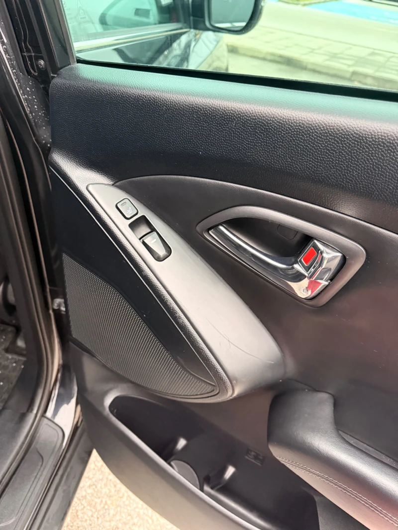 Hyundai IX35 1, 7, снимка 13 - Автомобили и джипове - 53248638