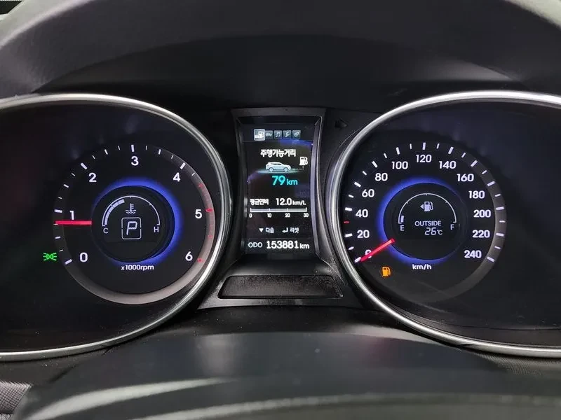 Hyundai Santa fe 2.0 2WD EXCLUSIVE, снимка 8 - Автомобили и джипове - 55844309