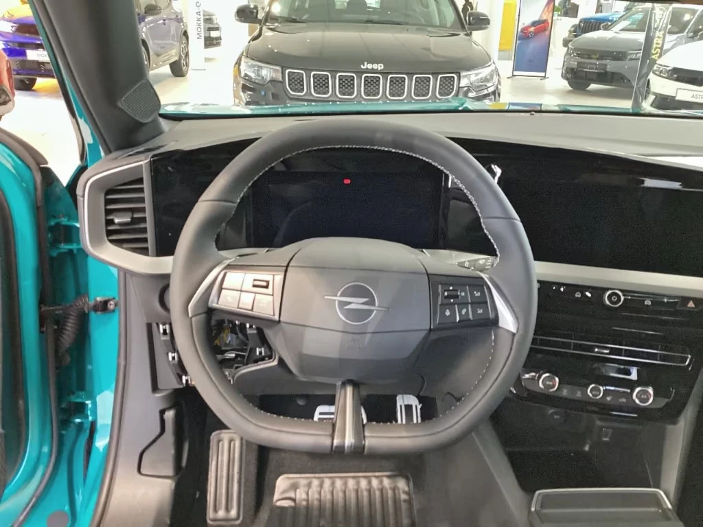 Opel Mokka НОВ!1.2 M-HEV/145HP/GS/LED/360/NAVI/DIGITAL/706v - изображение 10