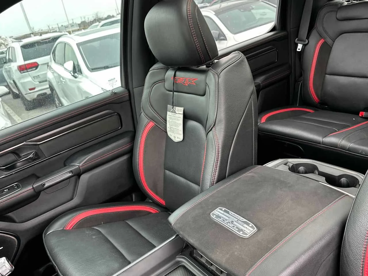 Dodge RAM 1500 * TRX * CARFAX * Панорама * Два ключа * , снимка 10 - Автомобили и джипове - 54048364