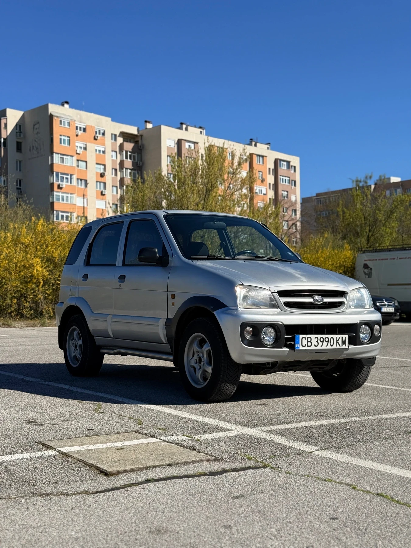 Daihatsu Terios 1.3 Газ Автоматик 4х4, снимка 6 - Автомобили и джипове - 54113340