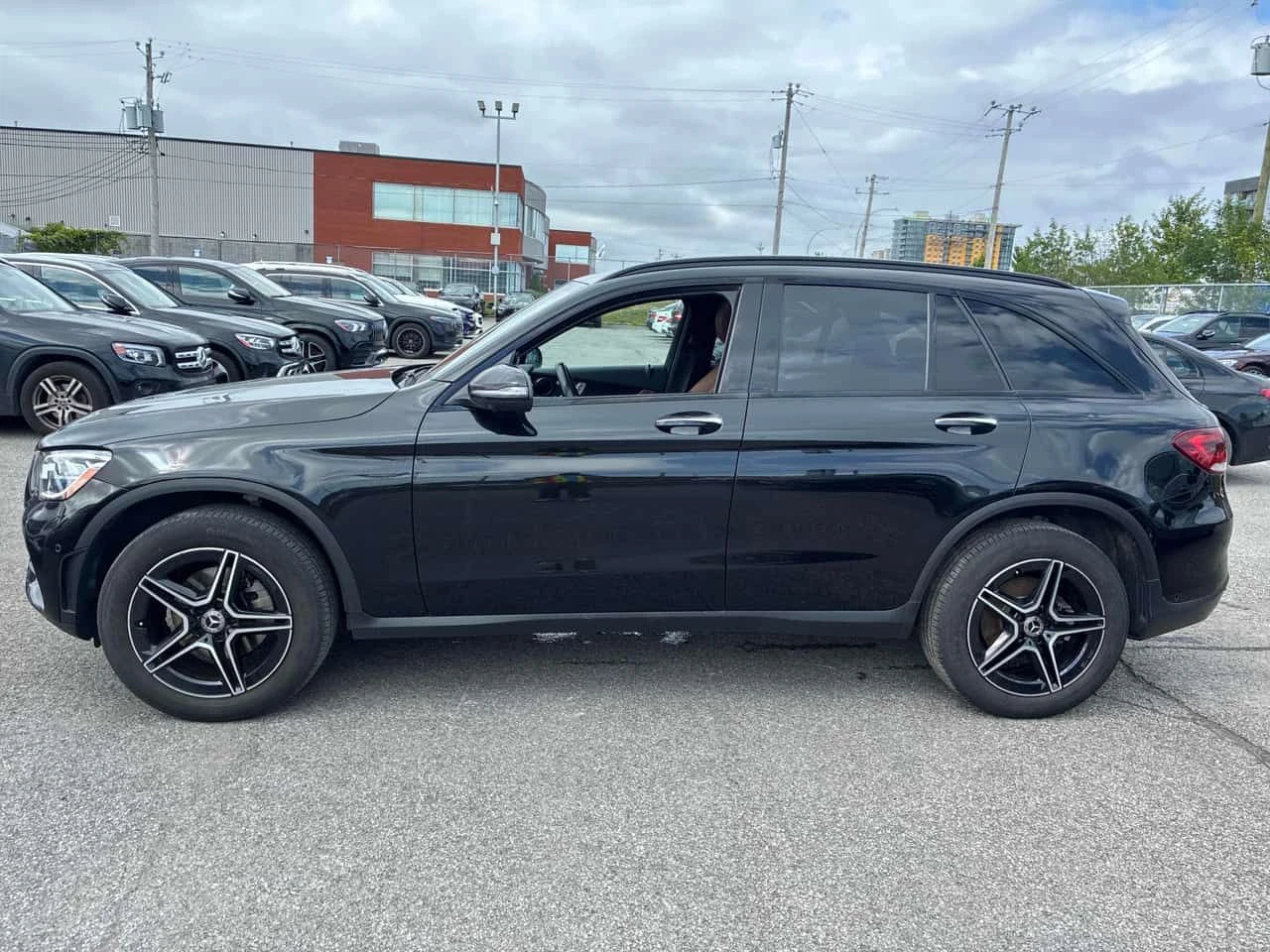 Mercedes-Benz GLC 300  * CARFAX * ��� ������������ ������ | Mobile.bg � ����������� 2
