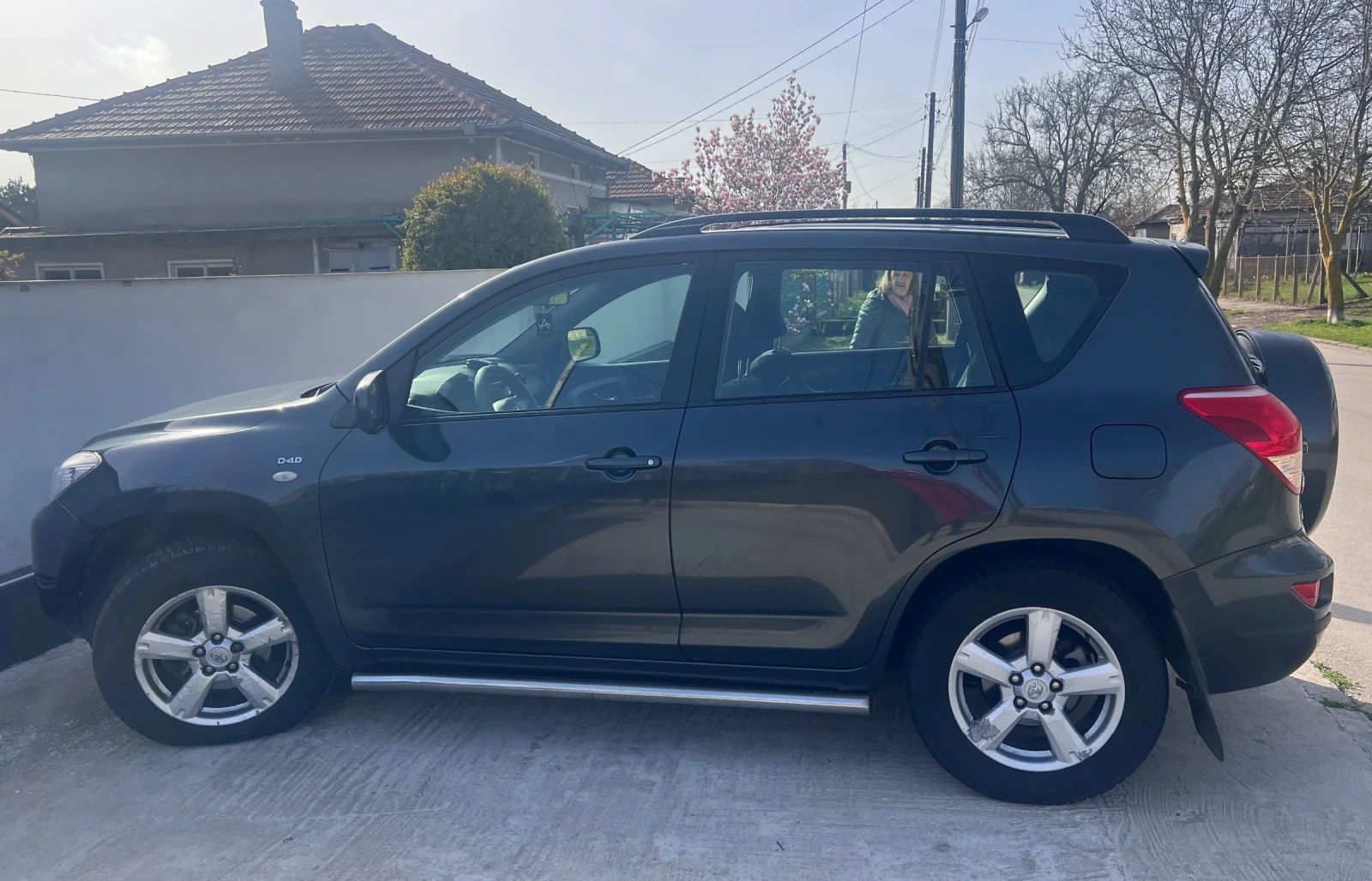 Toyota Rav4 2.2 D4D, снимка 2 - Автомобили и джипове - 55625391