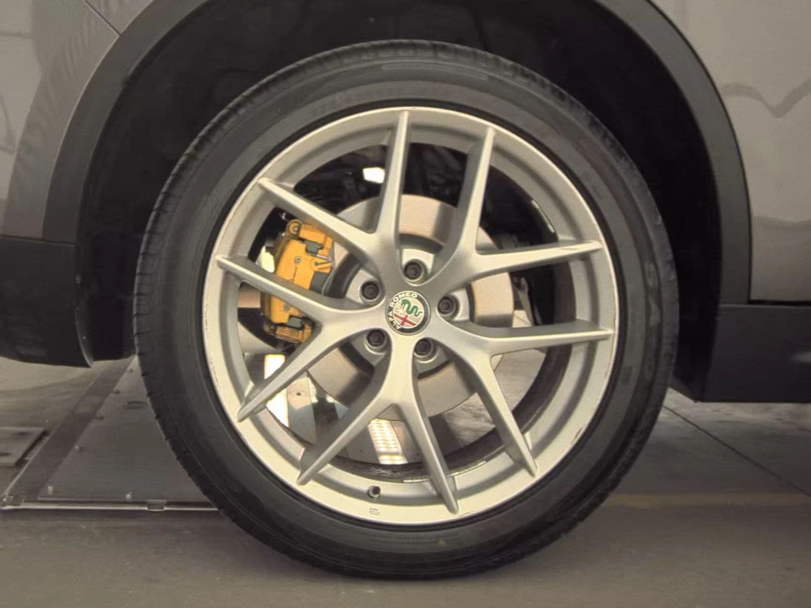 Alfa Romeo Stelvio TI, снимка 10 - Автомобили и джипове - 56646245