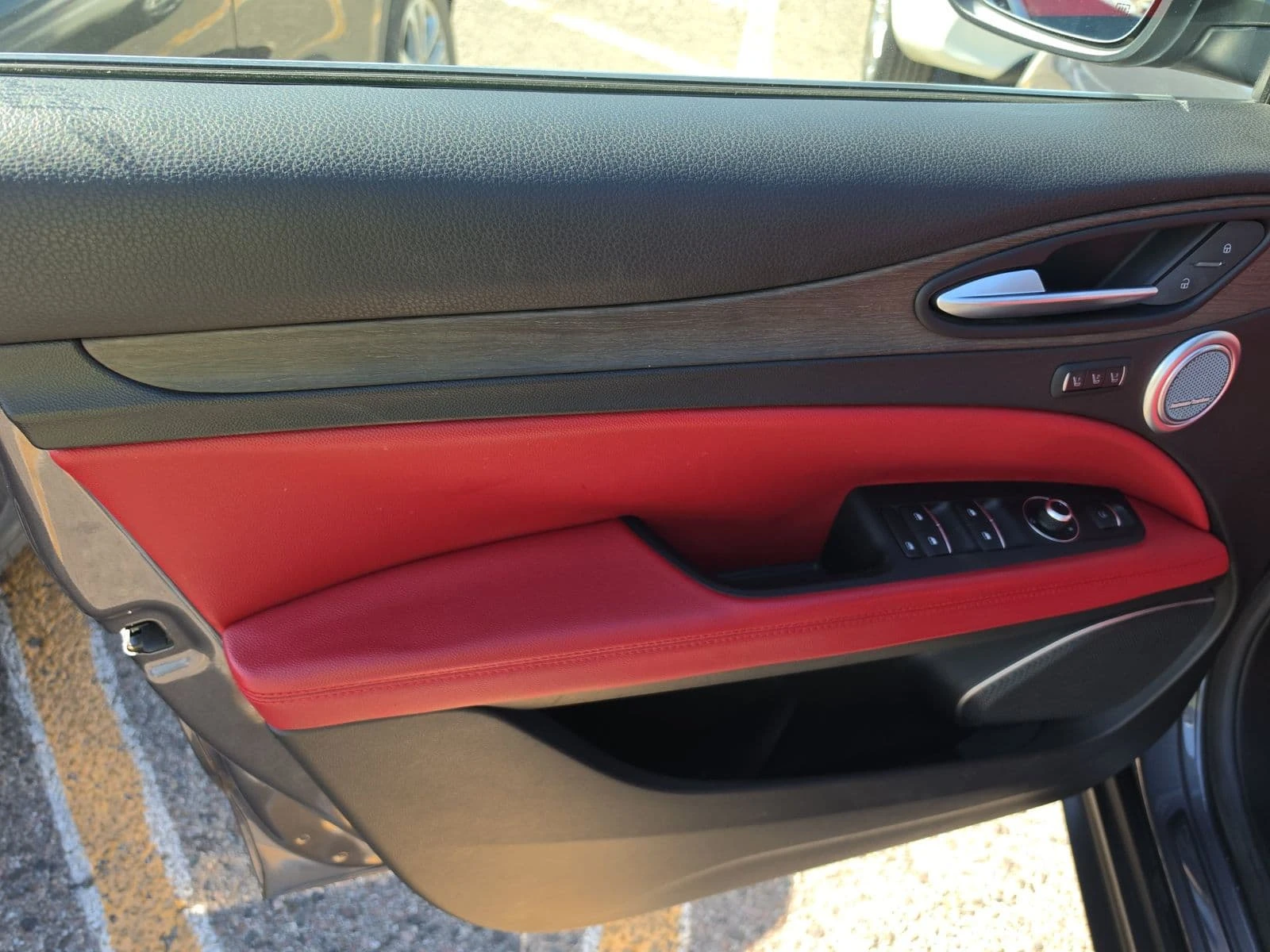 Alfa Romeo Stelvio TI, снимка 13 - Автомобили и джипове - 56646245