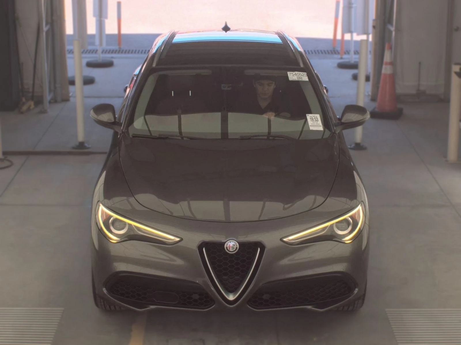 Alfa Romeo Stelvio TI, снимка 2 - Автомобили и джипове - 56646245