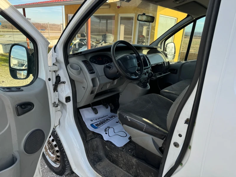 Renault Trafic 2.0DCI 115 PS, снимка 9 - Бусове и автобуси - 48393095